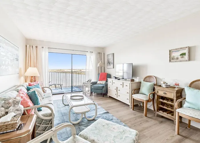 Apartamento Charming Waterview 6 Min Wlk To Beach!