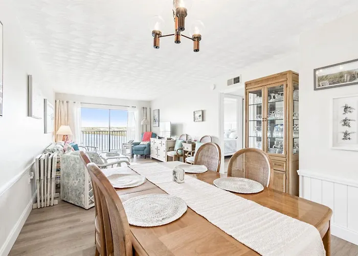 Charming Waterview 6 Min Wlk To Beach! Clearwater Beach